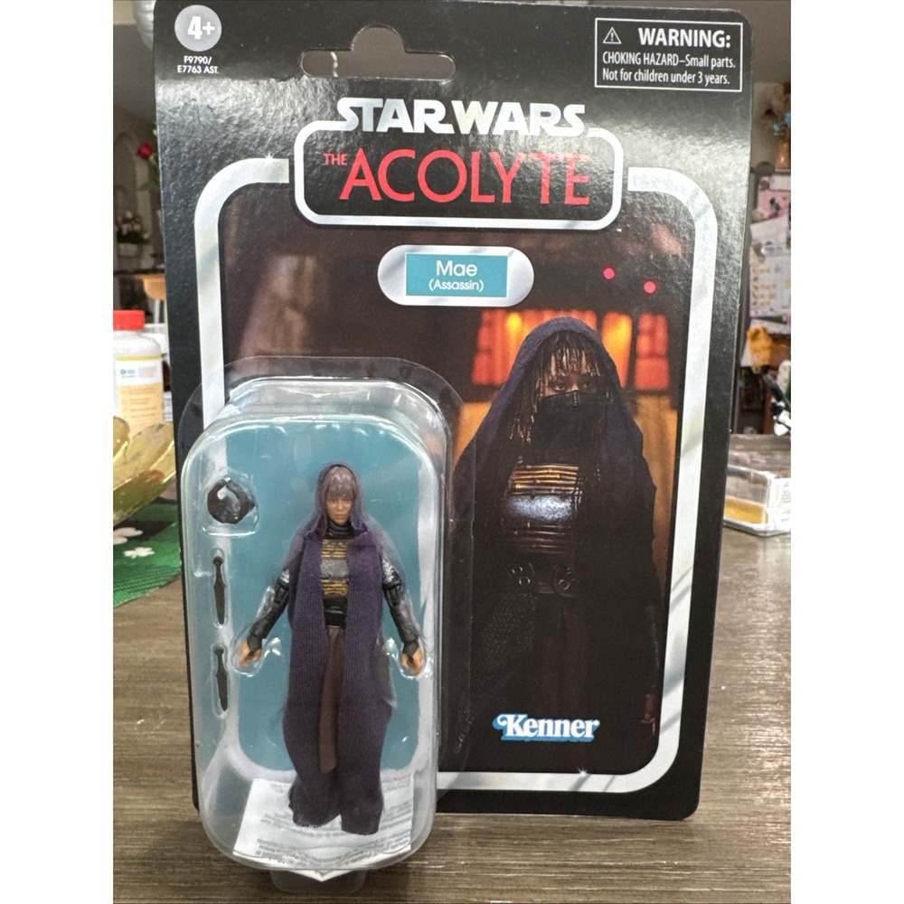 Star Wars The Acolyte Vintage Collection Mae Assassin Action Figure VC328 Hasbro